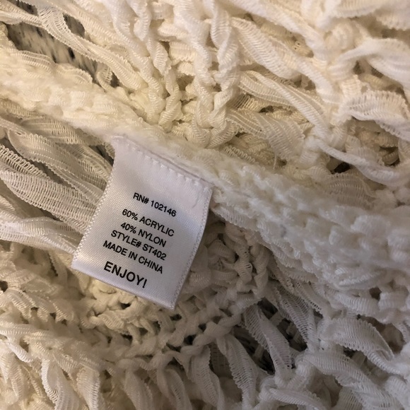 Michael Stars rape yarn fringe top /cover up - Picture 8 of 8